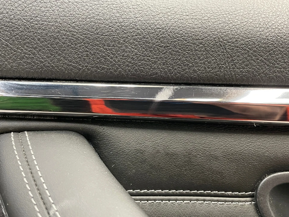 15 16 17 BMW M4 F82 Paso delantero derecho Interior Puerta Panel Negro 1525 OEM Foto 4 de 4