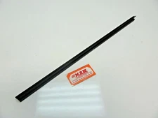 DOOR PANEL RUBBER SEAL WINDOW GLASS TOP INNER PASSENGER FRONT for PILOT 03-08