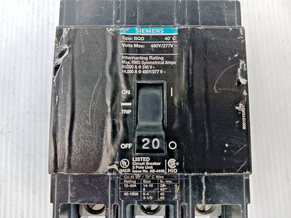 Siemens BQD325 25-Amp, Three-Pole 480Y/277V AC 14KAIC Bolt in Breaker