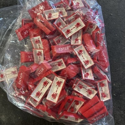 50 Vintage Red Keycaps ENTER
