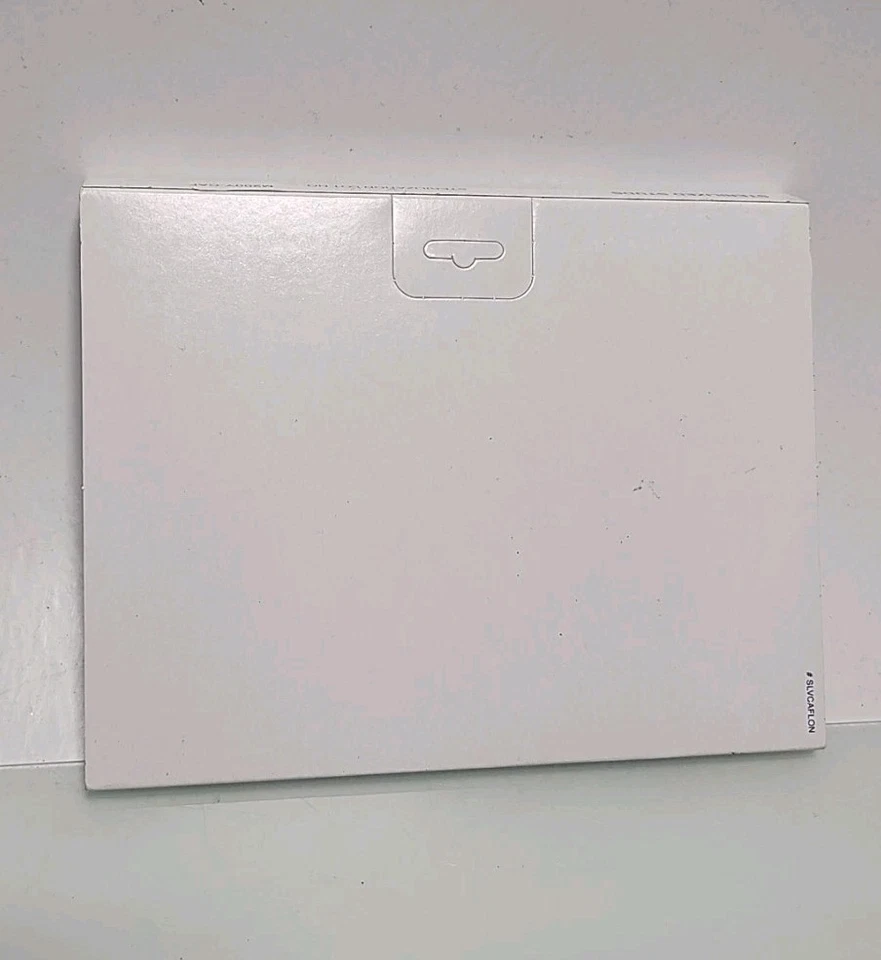 Paquete de 12 tachuelas/cierres perforadores de oreja esterilizados de oro de 24 k de carflón - N26 Foto 2 de 4