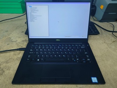 Dell Latitude 7390 13.3'' FHD Touchscreen i7-8650U 8GB RAM No OS/SSD