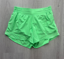 Lululemon - Hotty Hot High-Rise Lined Short 4" inseam - Women 6 - Green