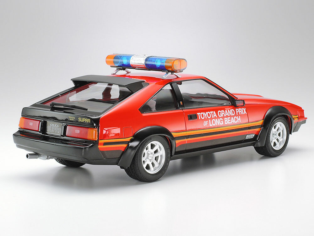 Tamiya 24033 1/24 Model Kit Toyota Celica XX 2800GT Supra 1982 F-1
