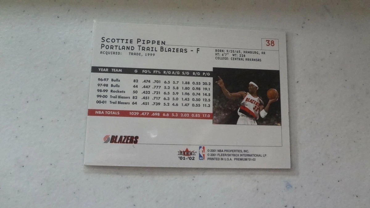 FLEER 01-02 PREMIUM # 38 SCOTTIE PIPPEN BASKETBALL CARD | eBay