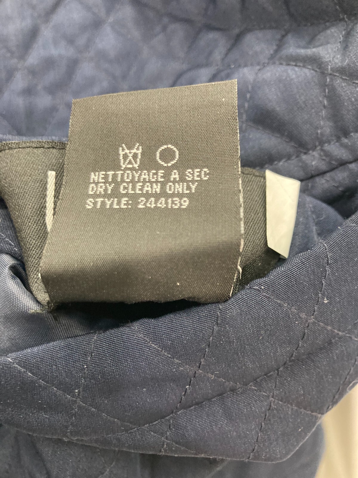 Utex Design Navy/White Solid Reversible Quilted B… - image 15