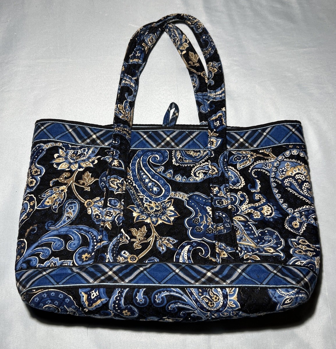 Vera Bradley Handbag Retired Pattern “Windsor Navy” Fall  display picture 1