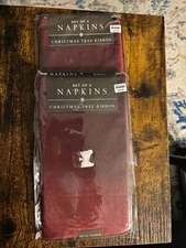 Lot of 2 Bed Bath & Beyond Christmas Tree Ribbon 4ct Napkins (8 Napkins total)