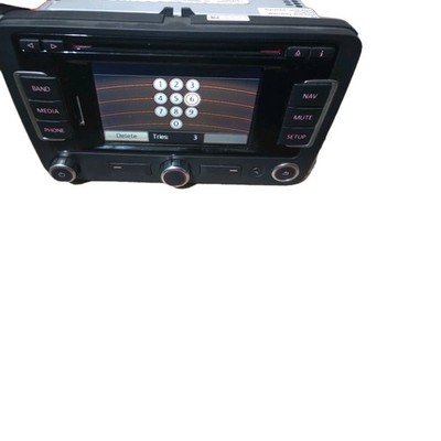 12-17 VW JETTA Passat  RADIO RECEIVER STEREO W/ NAVIGATION No Pin