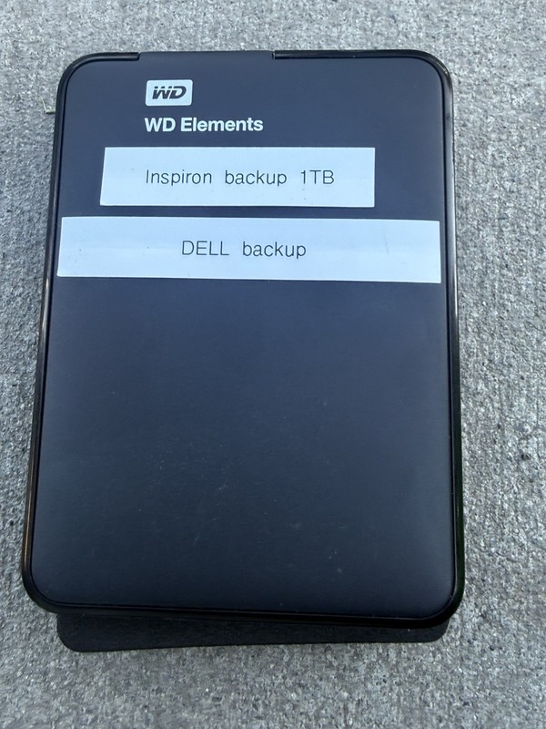 Western Digital WD Elements 1TB External Hard Disk Drive HDD USB 3.0 Black