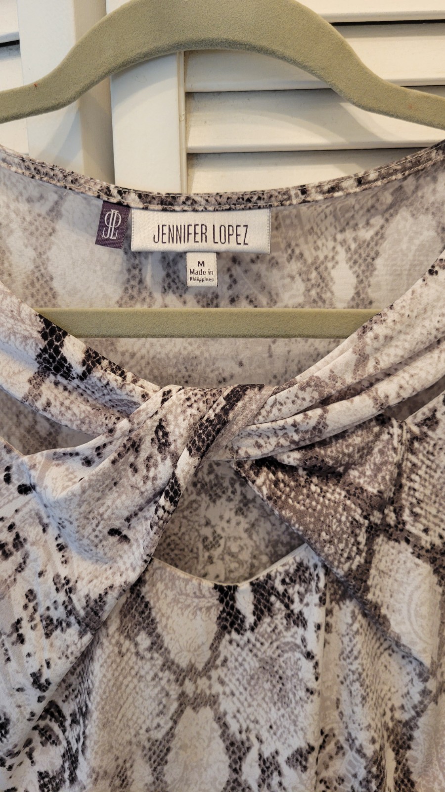 Jennifer Lopez Gray Python Print V-Neck w/ Twist … - image 3