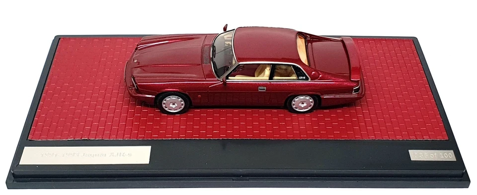 Matrix 1/43 Scale MX41001-242 - 1991-93 Jaguar XJR-S - Regency Red - Image 4 of 4