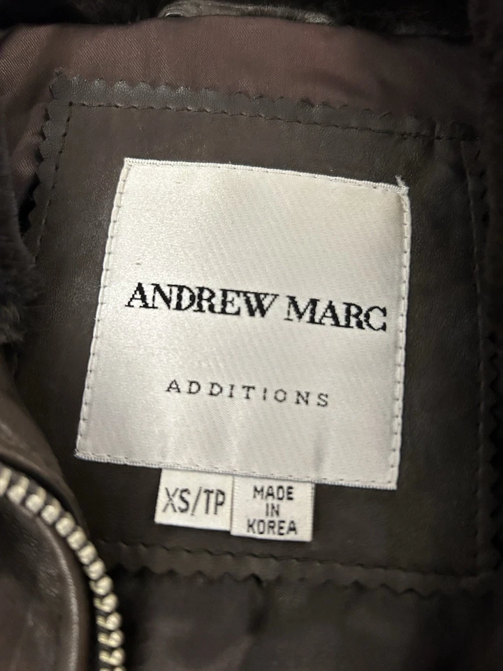 Chaqueta bomber de cuero Andrew Marc talla XS para mujer con ribete de piel sintética Foto 3 de 4