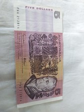 1985 $5 Johnston Fraser  Australian Banknote  PNG Prefix