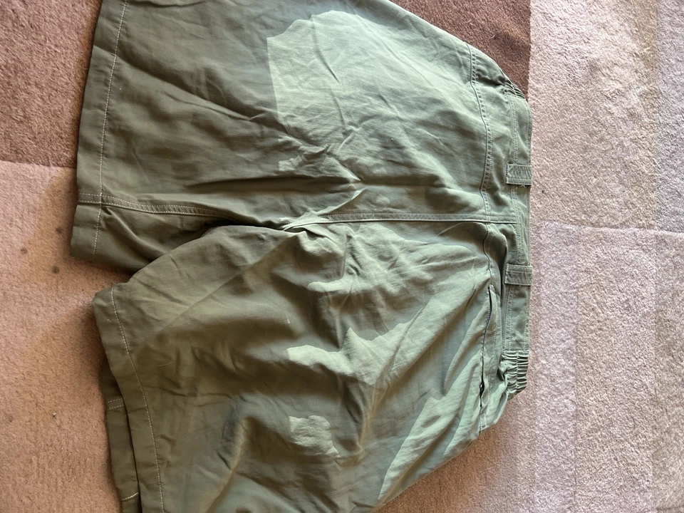 Pantalones cortos cargo verde exOffico para hombre talla 40 Foto 2 de 4