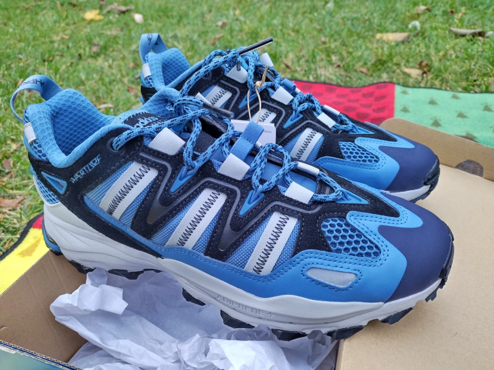 NIB adidas Originals Hyperturf Sneakers Shoes Trail Hiking GW6756 Size 10 Mens