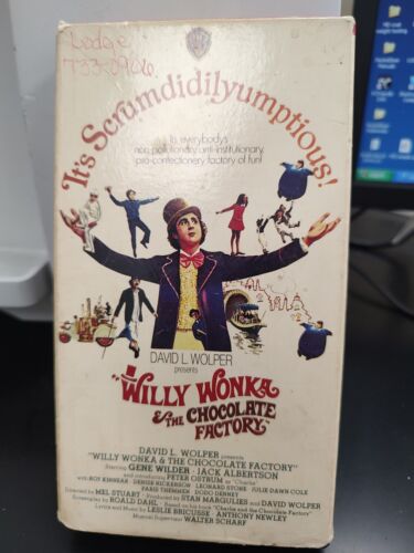 Willy Wonka and the Chocolate Factory (VHS, 1986, Spanish Subtitled) - Afbeelding 1 van 6