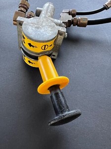 Del Hydraulics Single Control Hoist Air Valve