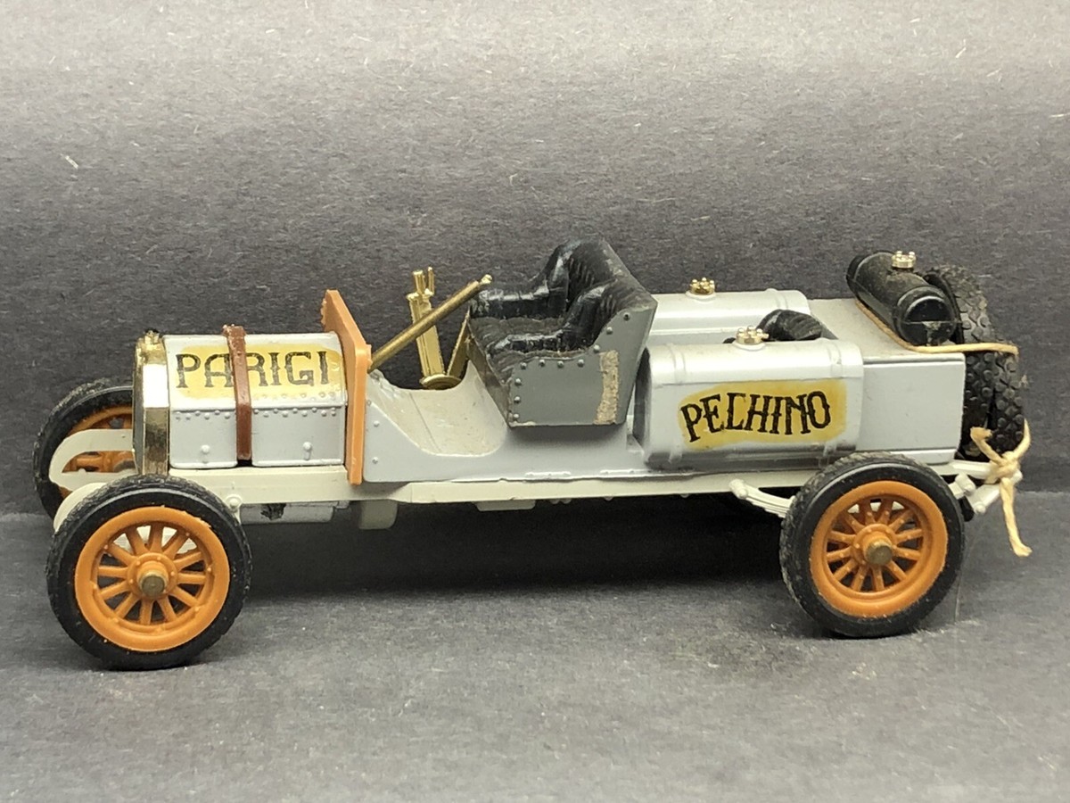 Vintage Rio Lot 9 Classic Cars Diecast 1:43 Cars Made in Italy 