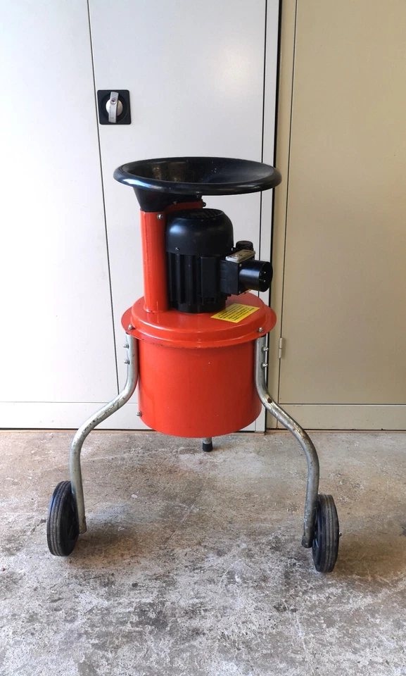 Elektro Gartenhäcksler Lescha Super-ZAK Junior neue Messer 220 V, guter Zustand - Bild 3 von 4