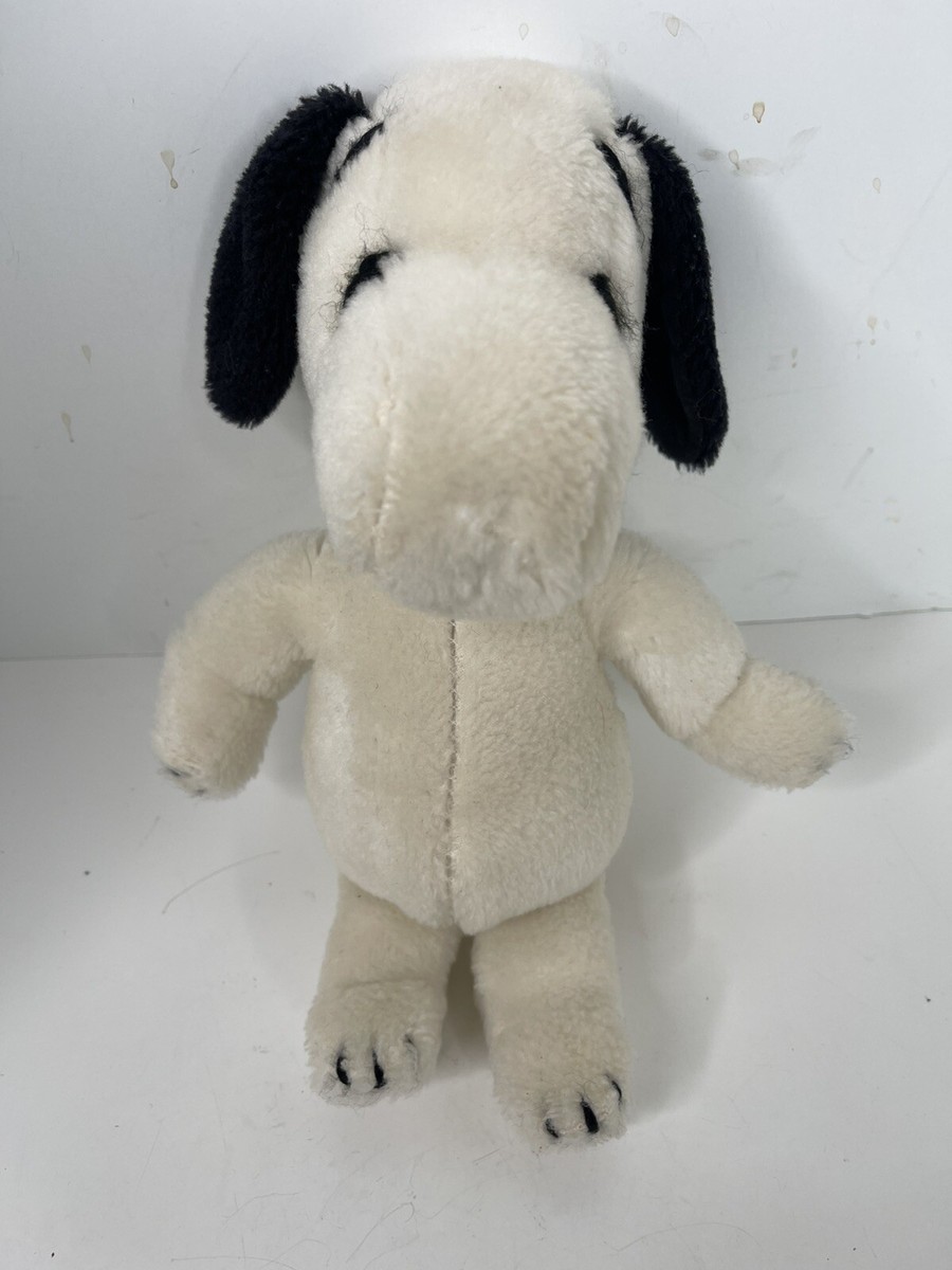 Vintage 1968 Snoopy Peanuts Stuffed Plush Animal United Syndicate