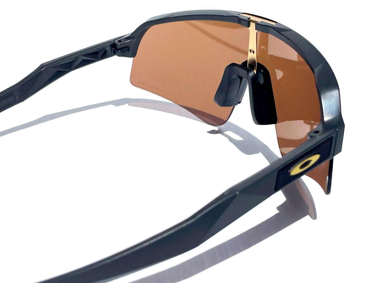 NEW Oakley SUTRO LITE SWEEP Matte Carbon PRIZM 24K Gold Lens