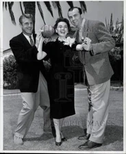 1956 Press Photo Elroy Hirsch, Tom Fears & Beverly Smith at Redland University