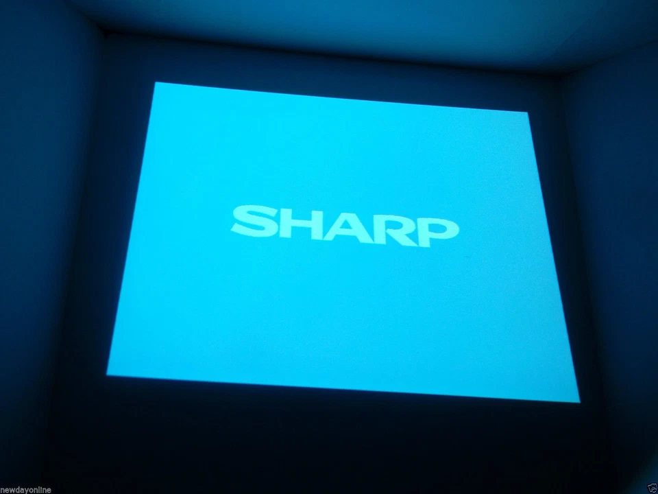 Sharp Notevision LCD Projector 1024x768 4:3 XGA Built-in Speaker 1080i PG-A10X - Image 2 of 4
