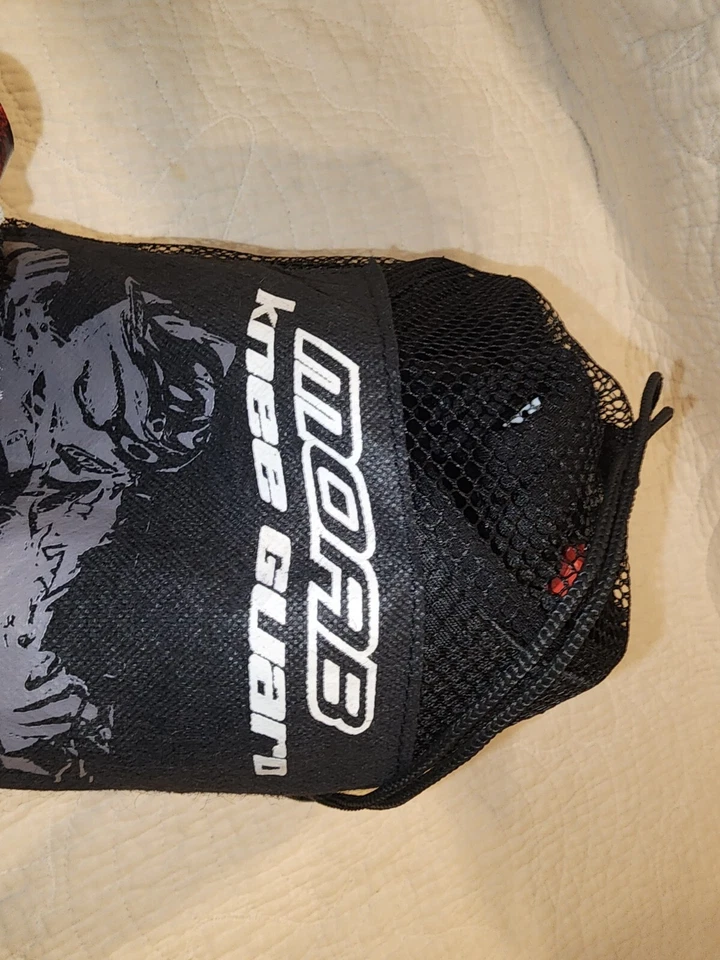 Alpinestars moab shin and knee guards.Alpine stars elbow guards both are New  - Image 4 of 4