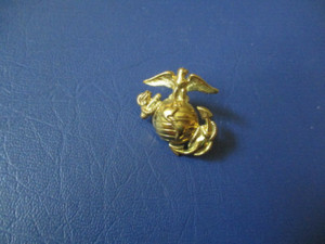 USMC US Marine Corps Marines Emblem Insignia Collar Screw Back Badge Pin