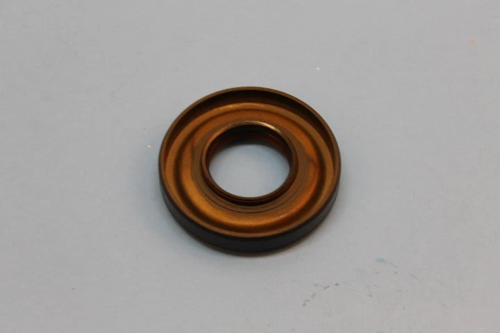 NOS YAMAHA LT. CRANK SEAL - DT250-360 - MX250-360 - SC500 PART# 93103-30072 - Image 4 of 4