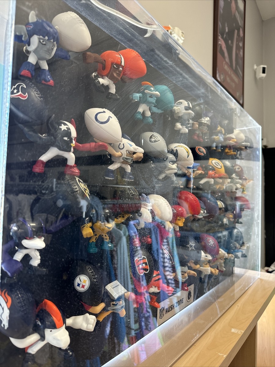 DONALD NFL Rush Zone McDonald's Display Complete Set Of 32 Teams With