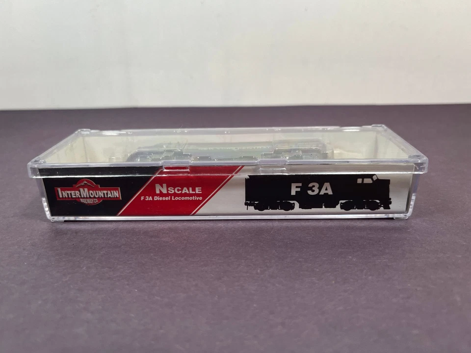 InterMountain N Scale Train EMD F3A Locomotive 69101-04 New York Central 1623 - Image 4 of 4