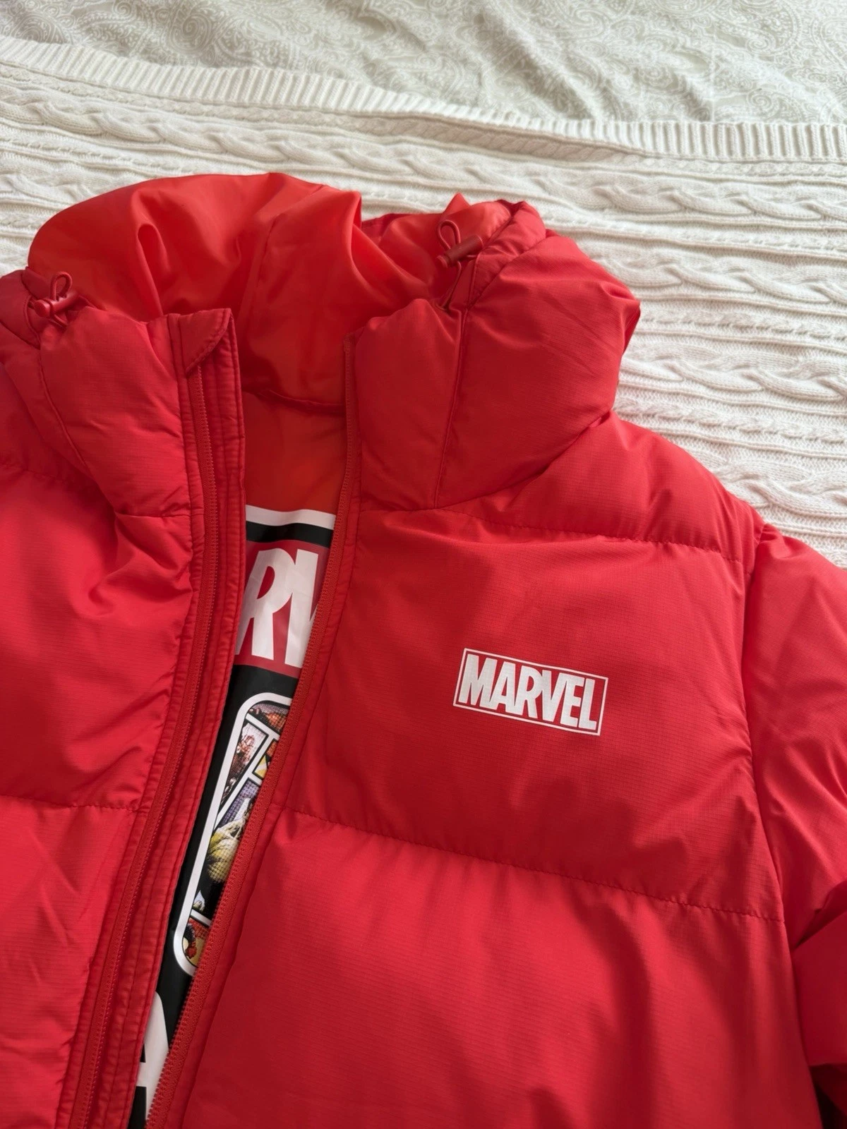 MARVEL 80th YEAR ANNIVERSARY Red Puffer Jacket Hooded Coat Men L image 2