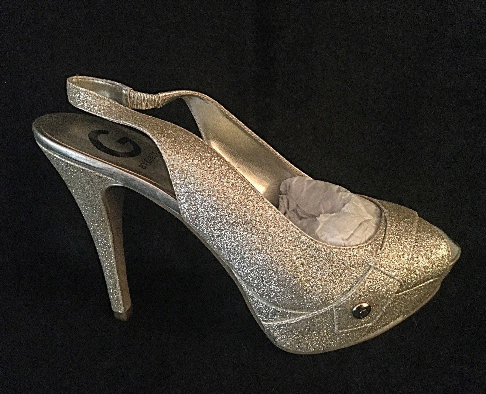 BRAND NEW Designer Guess Gold Shoes size 9 eBay