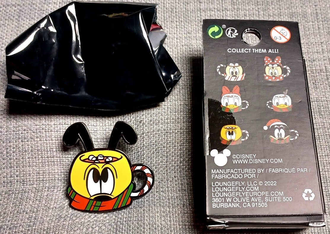 Official Disney Pin - Loungefly Blind Box Christmas Hot Cocoa Mystery - Pluto