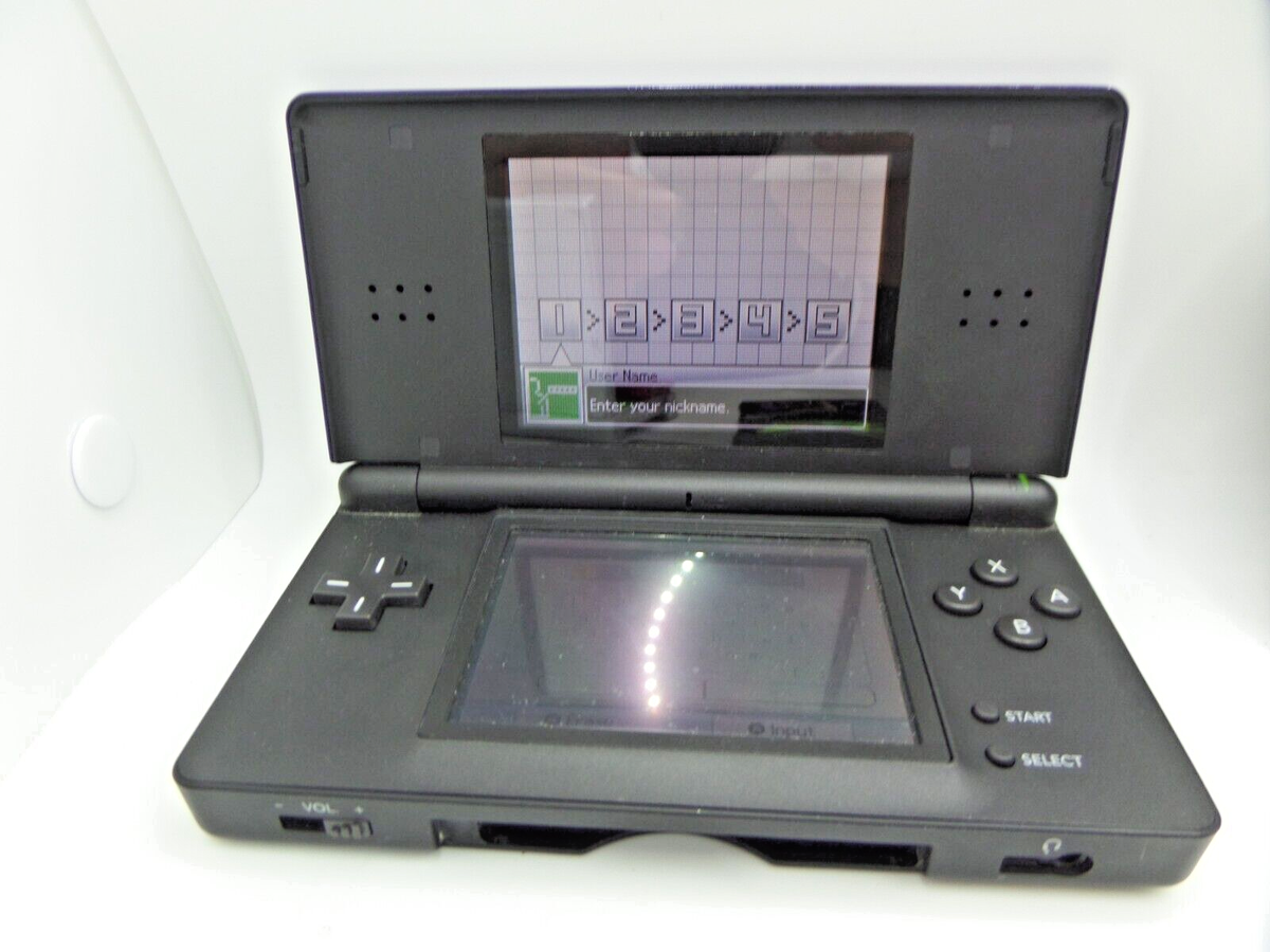 Nintendo GameBoy Advance SP AGS-001 DS Lite LOT Pokemon Leaf Nintendo GameBoy Advance SP AGS-001 DS Lite LOT Pokemon Leaf
