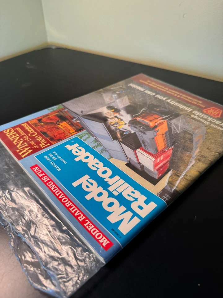 Model Railroader Magazine March 1992 Vol. 59 No. 3 - Image 4 of 4