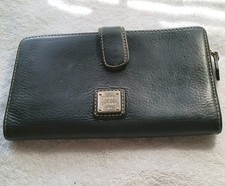 Dooney Bourke Pebble Grain Medium Zip Around Wallet Clutch Black