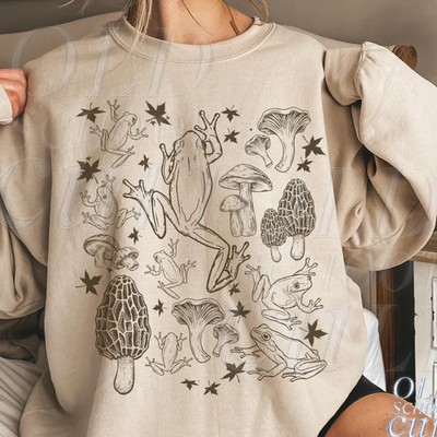 Vintage 90s Frog Sweatshirt, Mushroom Graphic Pullover, Cottagecore