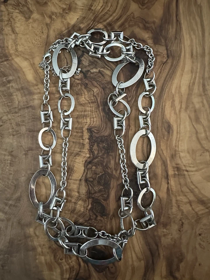 Collar Cadena Geométrica Lia Sophia MODULAR Estilo Más Largo Tono Plata Foto 3 de 4