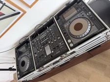 Pair of CDJ 2000 Mixer DJM 2000, plus Harmony Coffin, plus 2 focal speakers