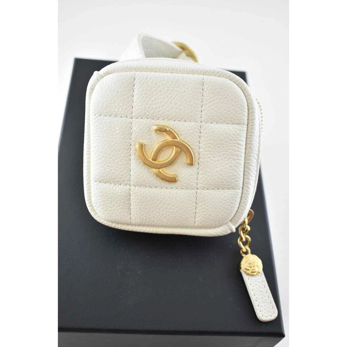 Chanel 20K White Diamond Caviar Quilted Gold CC Logo Arm Band