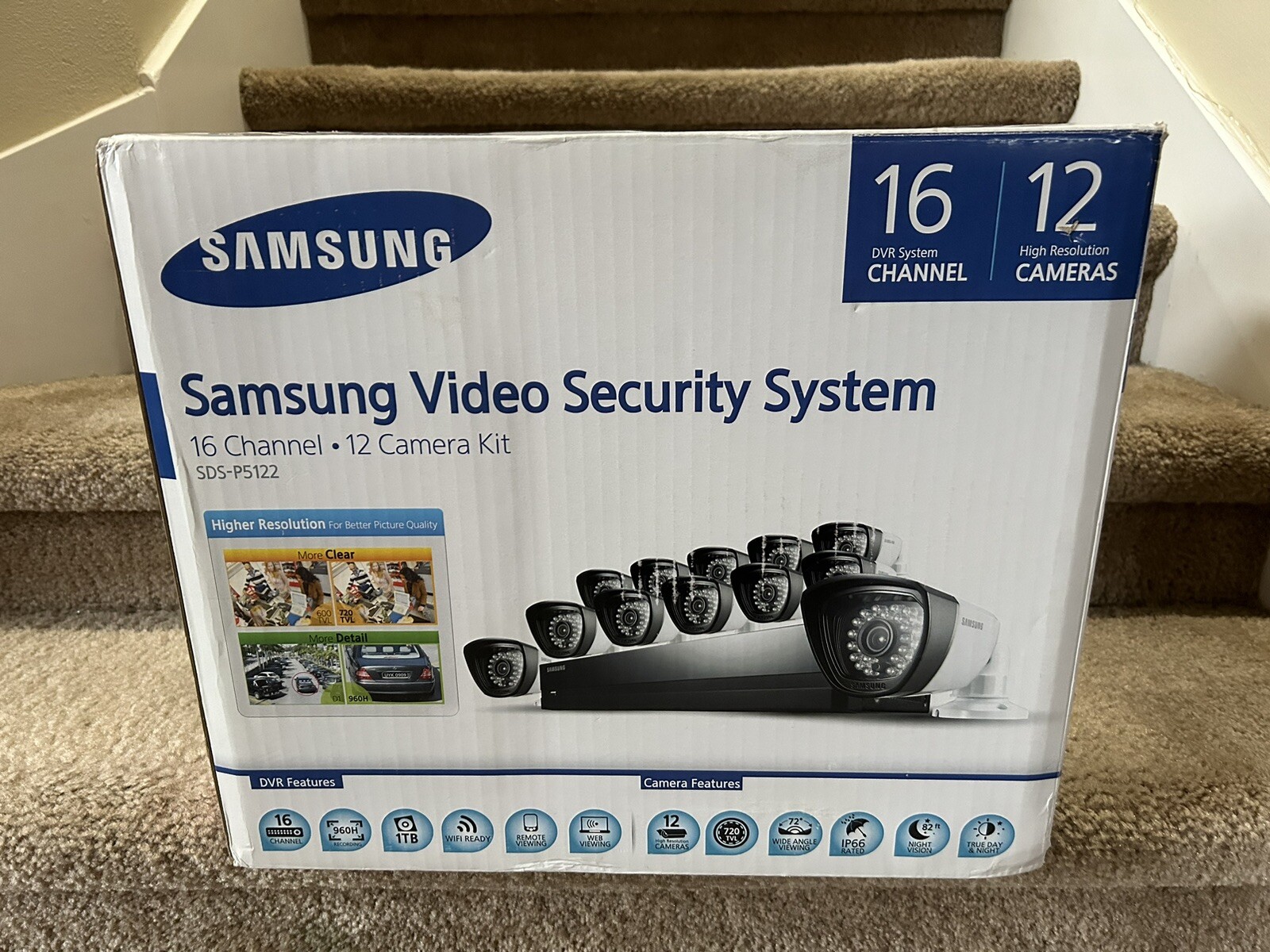 New Samsung SDSP5122 16 Channel 1TB DVR Security System w/12 Cameras