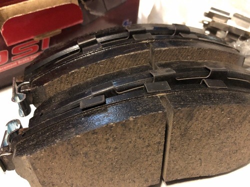 Centric 2-Wheel Set Brake Pad Sets Front New for Nissan Maxima Altima 105.06530 - Picture 2 of 12