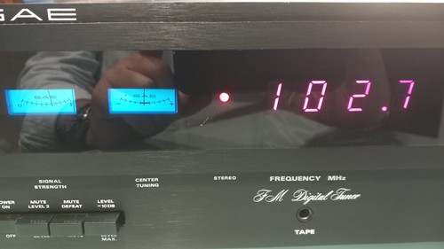 SAE 8000 - HIGH END - FM STEREO TUNER - Afbeelding 13 van 14