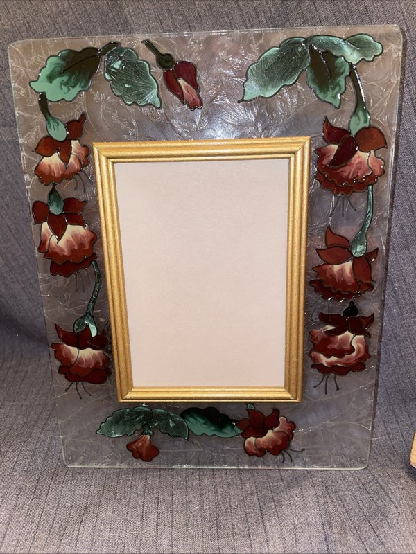 Xmas gifting Joan Baker 3 1/2" X 5"Hand Painted Picture Frame VTG “Fushias”
