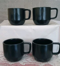 Rare Crate & Barrel Visto Navy Stoneware Cups 12oz Portugal Retired Set Of 4