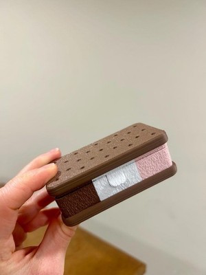 Ice Cream Sandwich Holder, Portable Frozen Treat Container