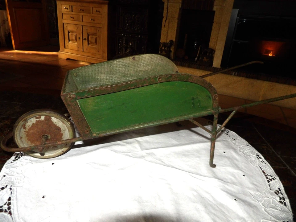 Ancienne brouette,jouet ancien,accessoire Ours, Poupée,décoration,1950 - Photo 2/4